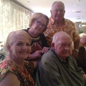 Meet your Posher, Ronnie